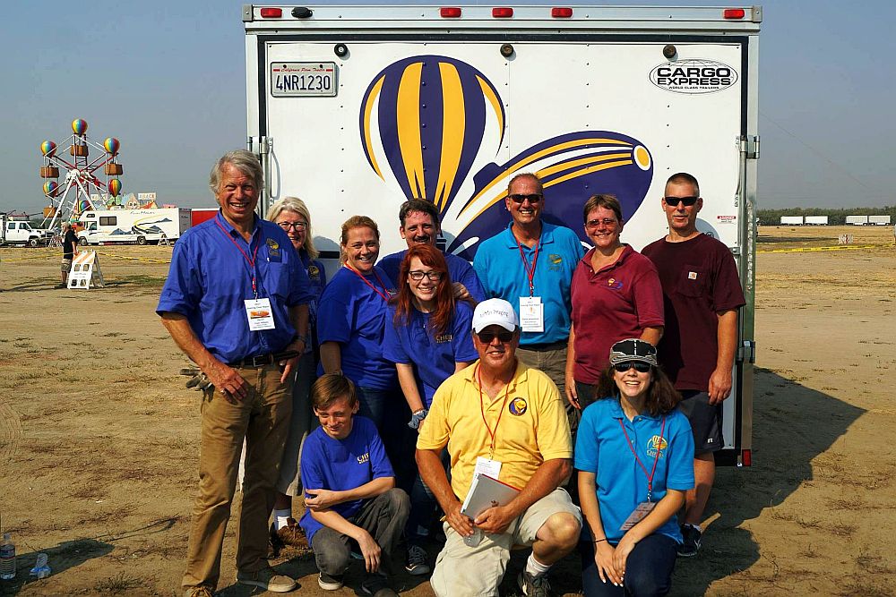 Amelia Airship Team - Soaring Over Ripon 2017 - © Cheers Over California, Inc